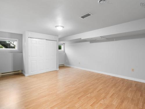 20 Cresthaven Drive, Halifax, NS 