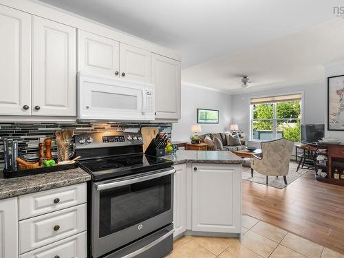 213 120 Southgate Drive, Bedford, NS 