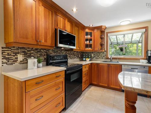 242 Rolling Hills Drive, Waverley, NS 