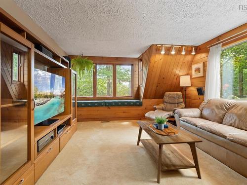 242 Rolling Hills Drive, Waverley, NS 