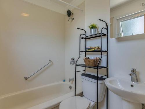 3824 Basinview Drive, Halifax Peninsula, NS 