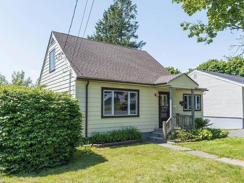 3824 Basinview Drive, Halifax Peninsula, NS 
