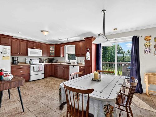 355 College Road, Windsor, NS 
