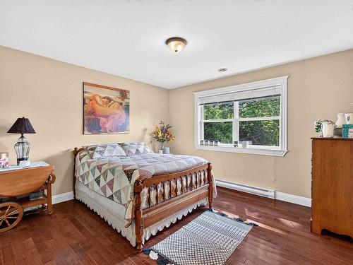 355 College Road, Windsor, NS 
