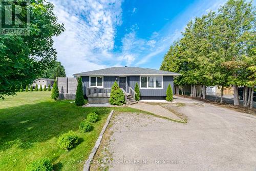 10304 COUNTY ROAD 10 ROAD  Clearview, ON L0M 1N0