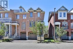 7214 TRIUMPH LANE  Mississauga, ON L5N 0C5