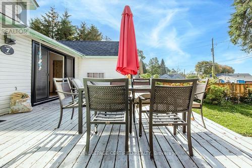 7 Oliver Drive, Tiny, ON 