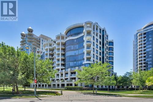 519 - 2095 Lake Shore Boulevard W, Toronto, ON 