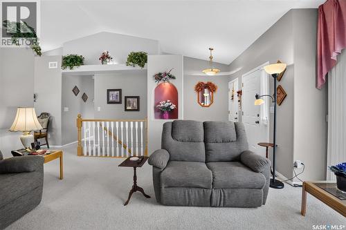 307 Sumner Lane, Saskatoon, SK 