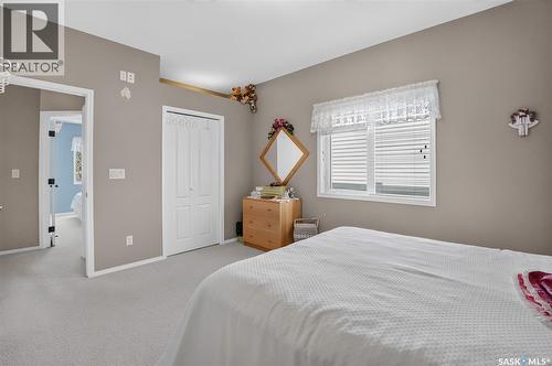 307 Sumner Lane, Saskatoon, SK 