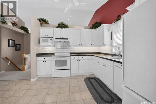 307 Sumner Lane, Saskatoon, SK 