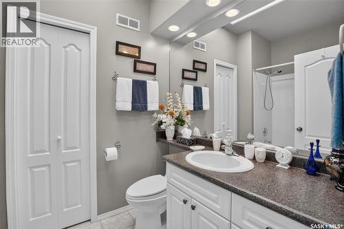 307 Sumner Lane, Saskatoon, SK 