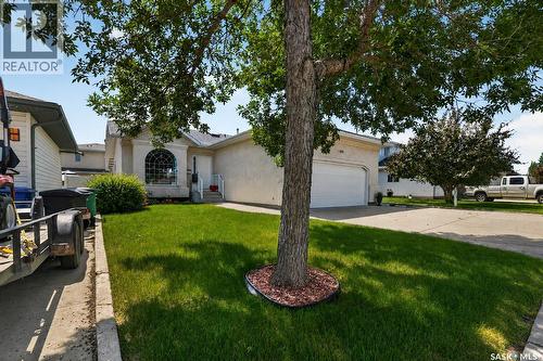 307 Sumner Lane, Saskatoon, SK 