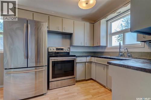 119 Bothwell Crescent, Regina, SK 