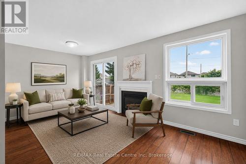 Virtually staged - 47 Marisa Street, Kitchener, ON 