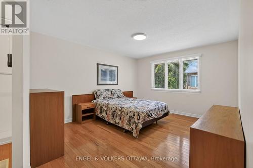10 Waterthrush Crescent, Ottawa, ON 