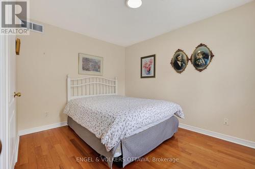 10 Waterthrush Crescent, Ottawa, ON 