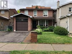 5 BROWNRIDGE CRESCENT Toronto, ON M9V 4M4
