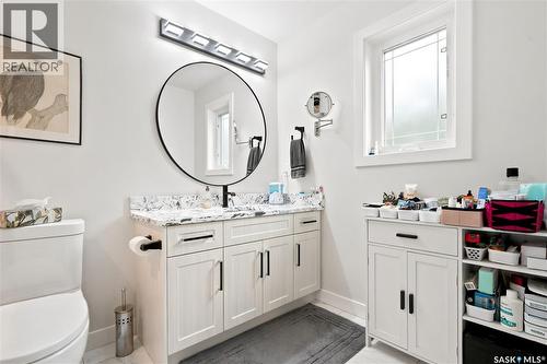 414A 109Th Street W, Saskatoon, SK - Indoor Photo Showing Bathroom