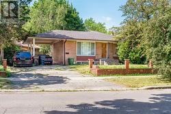 59 STANSBURY CRESCENT Toronto, ON M1K 4R7