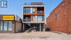 881 LAKESHORE ROAD E  Mississauga (Lakeview), ON L5E 1E2