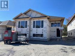 19 MEADOW WOOD COURT  North Bay (Ferris), ON P1A 0H2