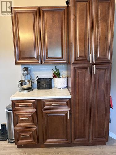 77 Hillside Dr S, Elliot Lake, ON - Indoor Photo Showing Other Room