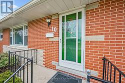 10 PAUL AVENUE  Guelph (General Hospital), ON N1E 1S2