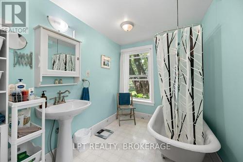 183 Second Street, Loyalist (Bath), ON 