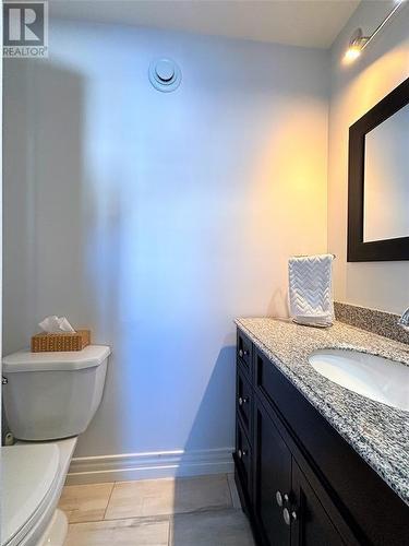 14 Atkinson Drive, Pasadena, NL 