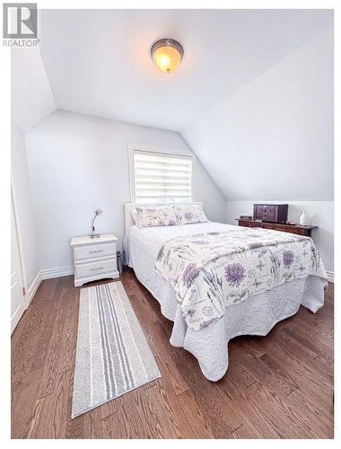 14 Atkinson Drive, Pasadena, NL 