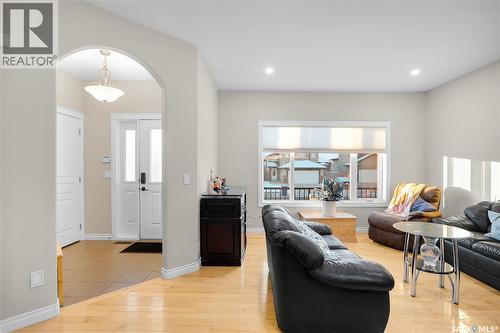 146 West Hampton Boulevard, Saskatoon, SK 