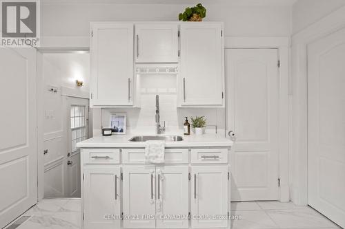 872 Lovett Street, London East (East L), ON 