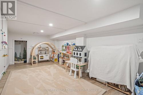 872 Lovett Street, London East (East L), ON 
