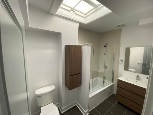 Bathroom - 6370 Av. Christophe-Colomb, Montréal (Rosemont/La Petite-Patrie), QC 