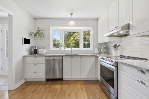 Kitchen - 28 Av. D'Old Post Crescent, Pointe-Claire, QC 