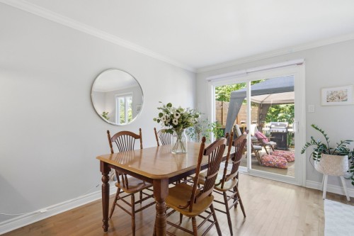 Dining Room - 28 Av. D'Old Post Crescent, Pointe-Claire, QC 