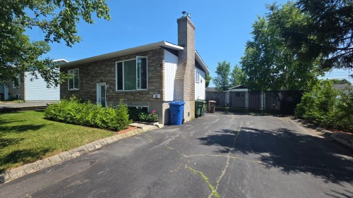 Front of Structure - 172 Rue Bolduc, Amos, QC 