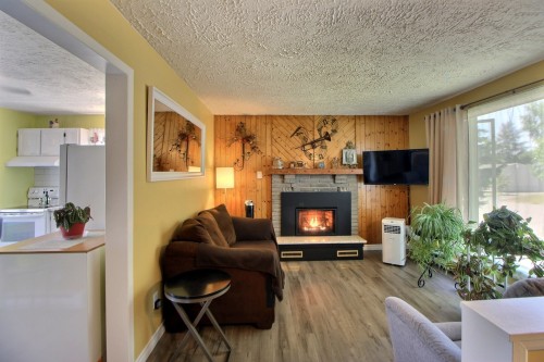 Living Room - 172 Rue Bolduc, Amos, QC 