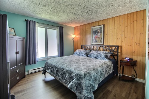 Master Bedroom - 172 Rue Bolduc, Amos, QC 
