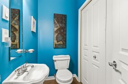 Powder room - 