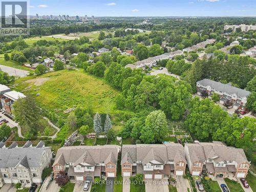 69 WOOLWICH STREET  Kitchener, ON N2K 1S2