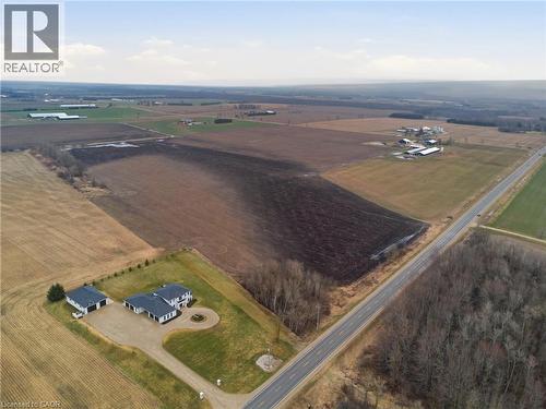 9 Wellington Road 9, Mapleton, ON 