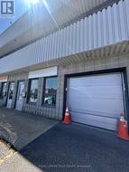 D6 - 2285 ST LAURENT BOULEVARD  Ottawa, ON K1G 4Z7