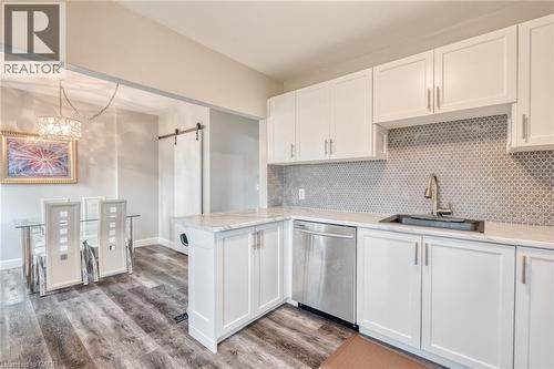 118 Cameron Avenue N, Hamilton, ON 