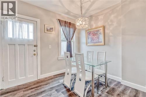 118 Cameron Avenue N, Hamilton, ON 