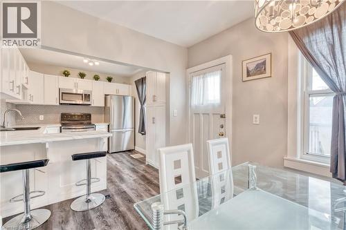 118 Cameron Avenue N, Hamilton, ON 
