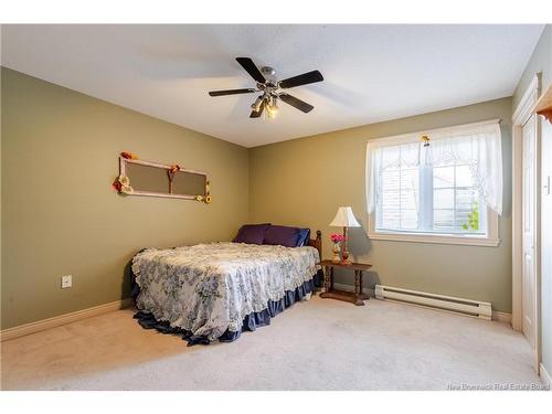 822 Douglas Ave, Fredericton, NB 