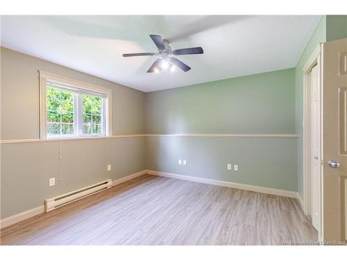 822 Douglas Ave, Fredericton, NB 