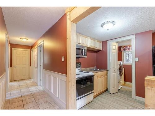 822 Douglas Ave, Fredericton, NB 